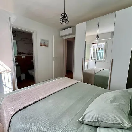 Διαμέρισμα Casa Silvia, Bilocale Nuovo A 100 Mt Dal Mare