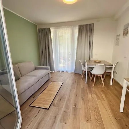 Casa Silvia, Bilocale Nuovo A 100 Mt Dal Mare Апартаменты Риччоне