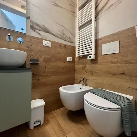 Lejlighed Casa Silvia, Bilocale Nuovo A 100 Mt Dal Mare *