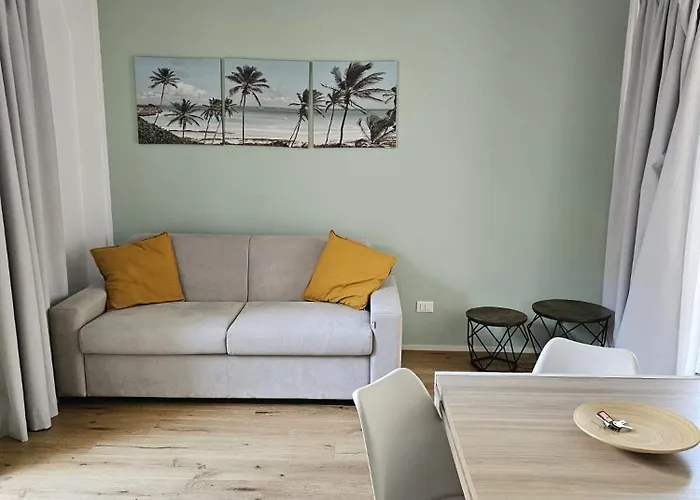 Casa Silvia, Bilocale Nuovo A 100 Mt Dal Mare Appartamento *