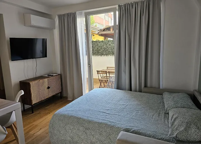 Casa Silvia, Bilocale Nuovo A 100 Mt Dal Mare Lägenhet *